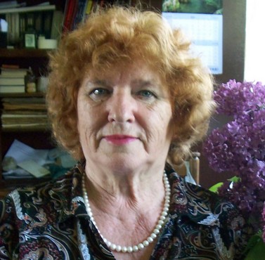 29 января на 83-м году жизни не стало курского искусствоведа, члена СХР, Директора Художественного фонда КОСХ КАРКАВЦЕВОЙ Луизы Ивановны, посвятившей свою жизнь многолетнему служению Союзу художников России. 